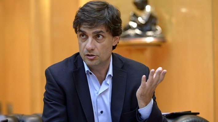 Semana clave para el Gobierno: Lacunza negocia el último desembolso con el FMI | Economía