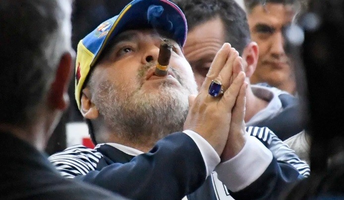 Maradona agradeció las muestras de cariño por su cumpleaños 59 | Deportes