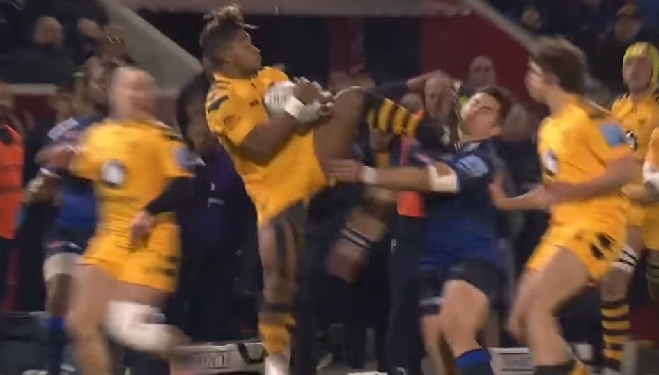 Video: la salvaje patada en la cara que paraliza al mundo del rugby | Deportes