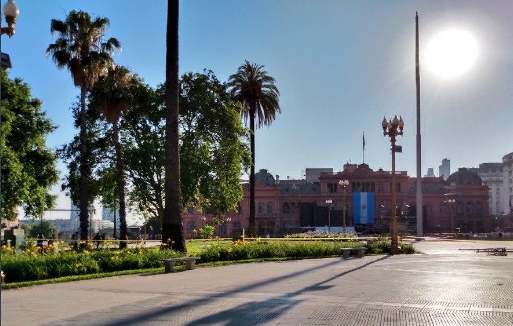 La Plaza de Mayo amaneció sin rejas: Larreta cumplió el pedido de Alberto Fernández | Política