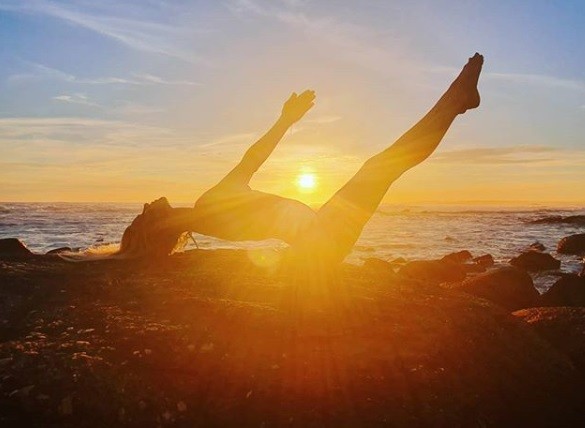 Nicole Neumann desafía la censura de Instagram tomando sol desnuda | Redes