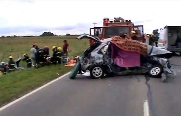 Seis muertos y más de 15 heridos por un choque en la ruta 7 | Actualidad