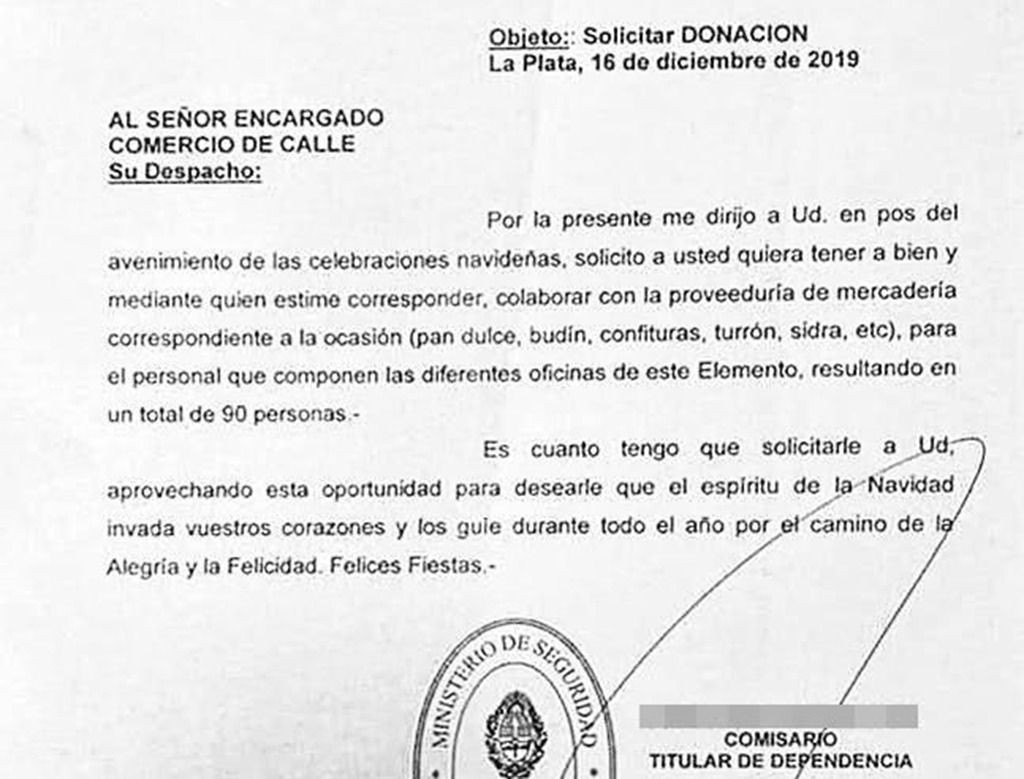 Apartan a un jefe policial platense por pedigüeño | Actualidad