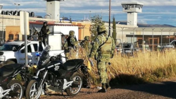 Un partido de fútbol en una cárcel terminó en una batalla campal con 16 muertos | Internacionales
