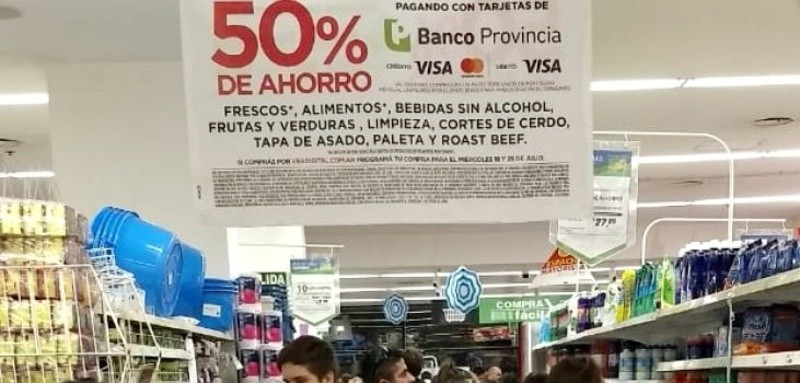El presidente del Banco Provincia confirmó que no seguirán los descuentos del 50% en supermercados | Economía