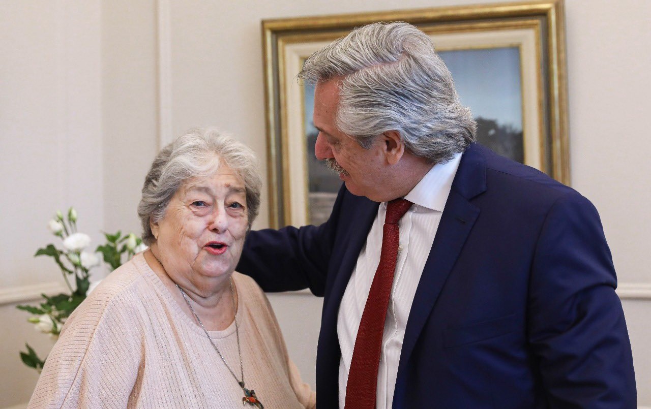 Alberto Fernández reconoció las diferencias con Hebe de Bonafini pero la elogió | Política