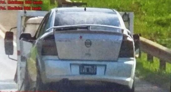 Insólito: una grúa remolcaba su auto y le llegó una multa por exceso de velocidad | Curiosidades