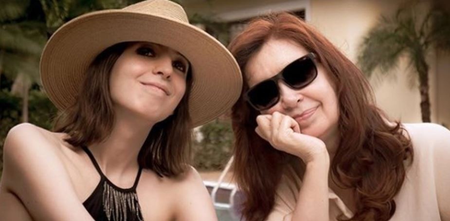 Florencia Kirchner mostró su tatuaje en honor a Néstor | Redes