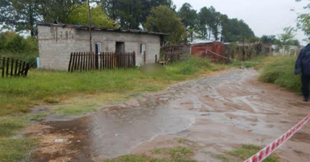 Apuñaló al novio de su ex con un cuchillo de carnicero mientras dormían | Actualidad