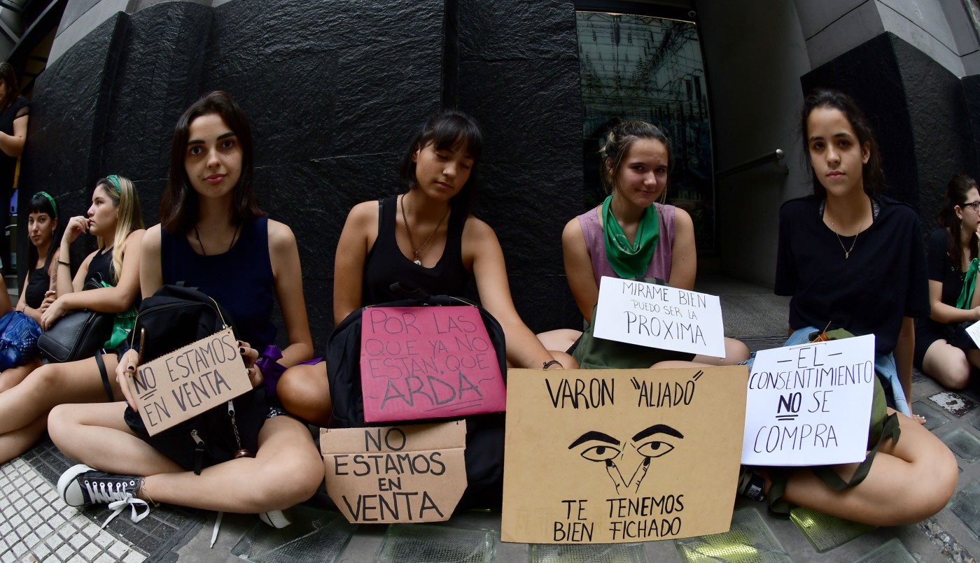 VIVO: arrancó la masiva marcha de mujeres en el Congreso | Actualidad