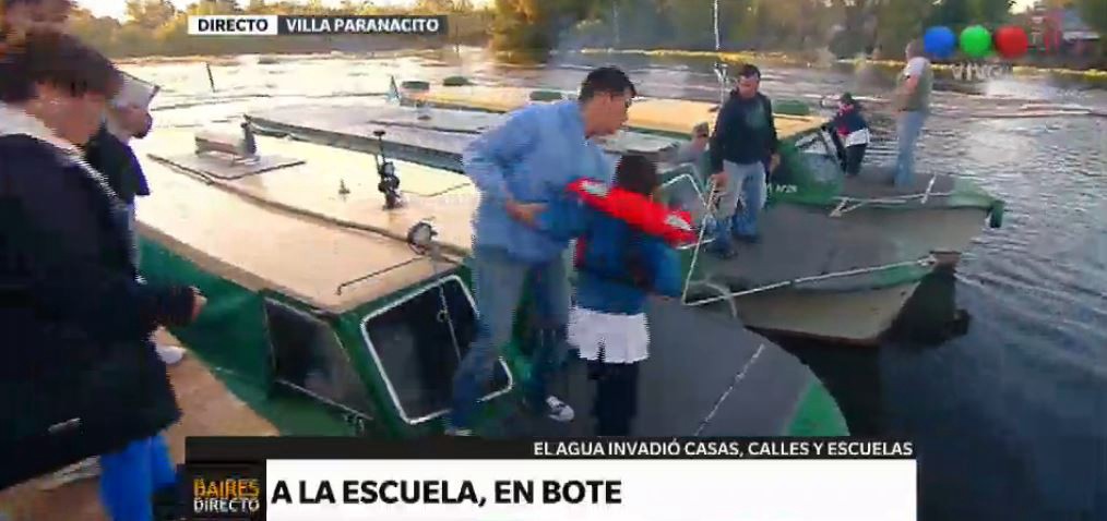 Villa Paranacito: 500 pobladores rodeados por el agua | Actualidad