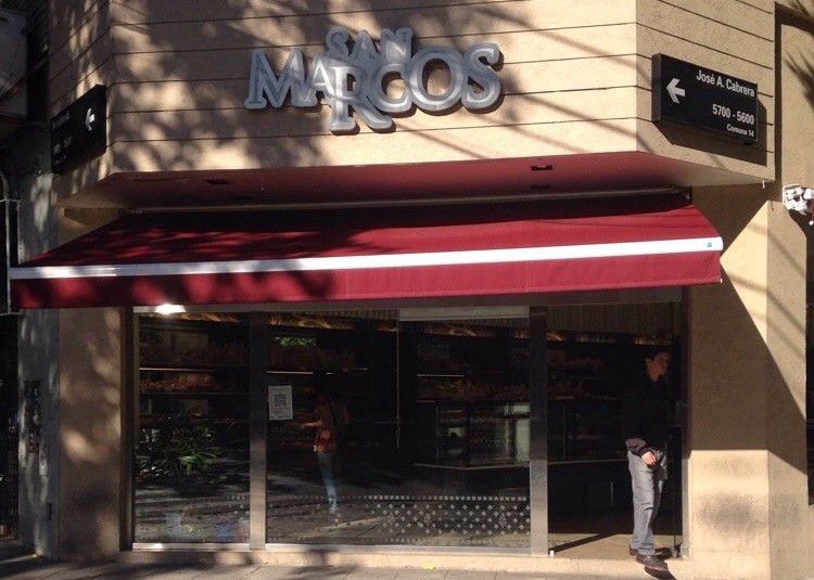 Asaltaron una confitería y, al no hallar dinero, se llevaron la comida | Actualidad