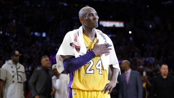 US$ 33 mil: subastaron la última toalla que usó Kobe Bryant | Deportes