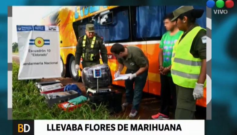 Detenido por llevar 30 kilos de "flores de marihuana" | Actualidad