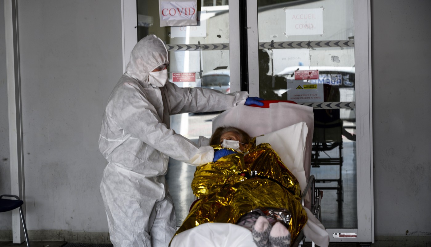 Coronavirus en Francia: ya son más de 17.000 muertos, pero disminuye el número de hospitalizados | Internacionales