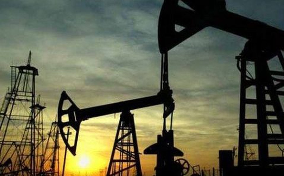 Histórica caída del precio del petróleo por la pandemia de coronavirus | Economía