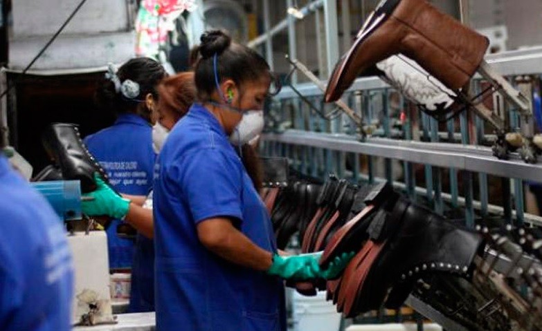 Aprobaron el salario para las empresas de más de 800 empleados, por el ATP | Economía