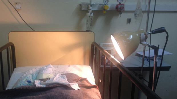 Polémica en Mendoza porque un hospital calefacciona a los bebés con lámparas | Actualidad