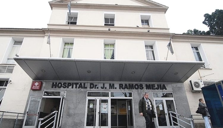 Personal de la salud se moviliza para reclamar insumos en hospitales porteños | Actualidad