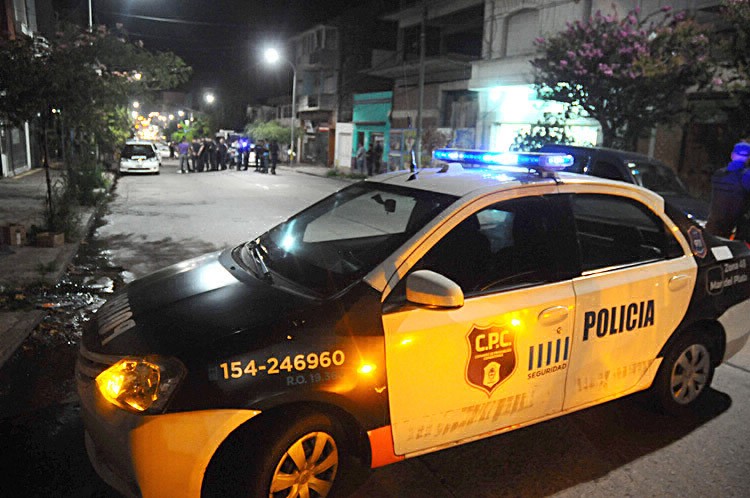 Asaltó a un taxista, chocó y lo detuvieron: había salido de prisión hacía un mes | Actualidad