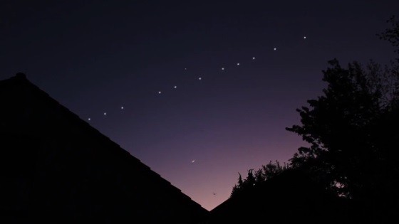 La Plata: esta noche pasará el tren de satélites de Elon Musk por segunda vez | Tecno