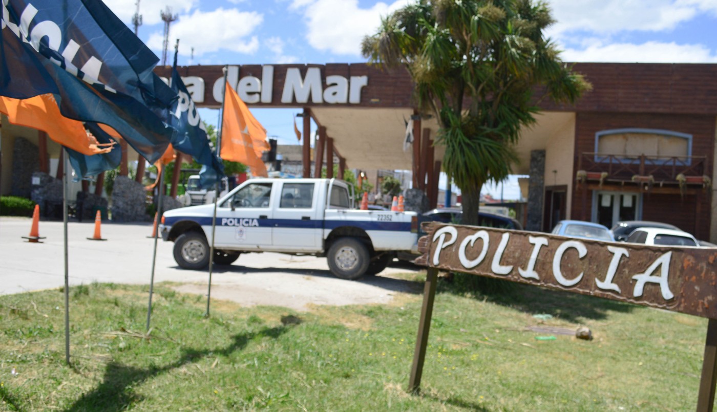 Pareja de policías discutió y la mujer terminó con una herida de bala en la cabeza | Actualidad