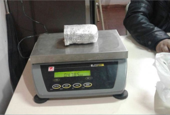 Misiones: sorprendieron a un estudiante de 14 años vendiendo marihuana en el recreo | Actualidad