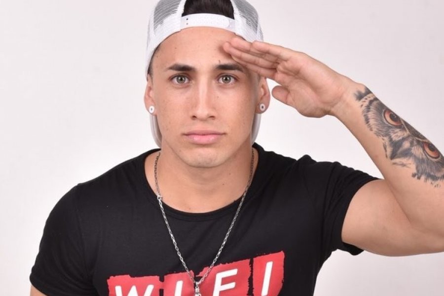 Indignante: grabaron al youtuber Yao Cabrera maltratando a un nene que quería una foto | Redes