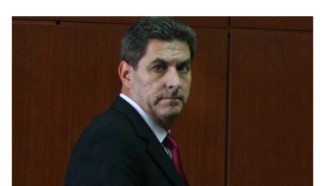 Piden que se investigue al juez que decidió detener a una secretaria del tribunal por desoir su orden | Actualidad