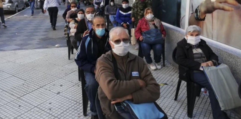 Jubilados y pensionados bonaerenses: fecha para el cobro de haberes de junio y medio aguinaldo completo | Economía