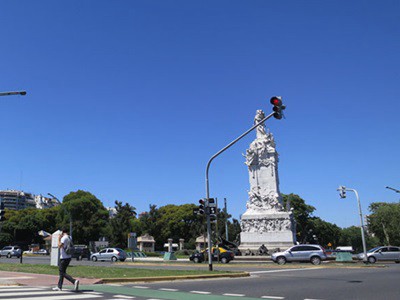 Comienza el verano con mucho calor: máxima de 35 grados | Especiales