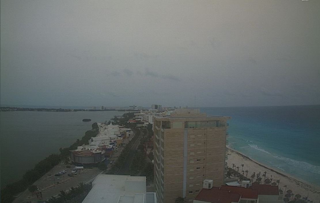 La nube de polvo del Sahara llegó a México: las primeras imágenes en Cancún | Internacionales