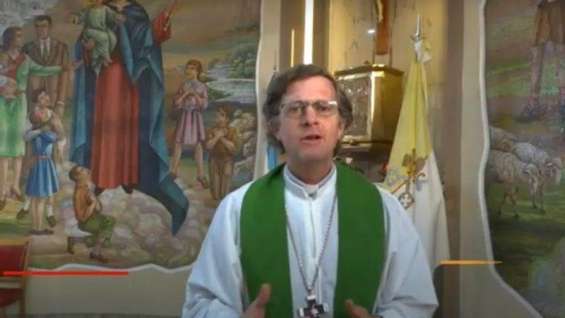 "Es una gran vergüenza", dijo el obispo de Santa Cruz sobre la expulsión de un sacerdote por abuso | Actualidad
