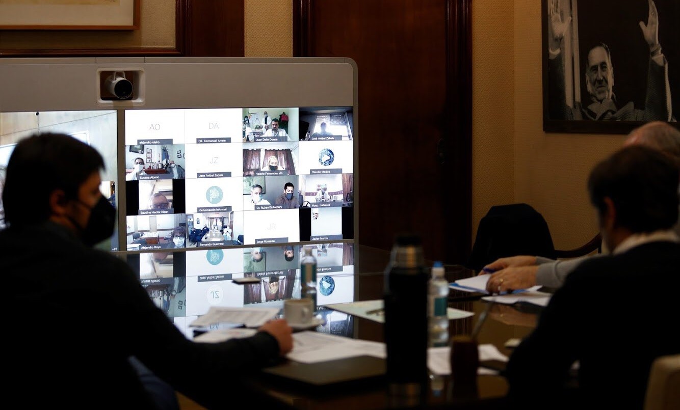 Axel Kicillof se reunió con directores de hospitales provinciales | Política