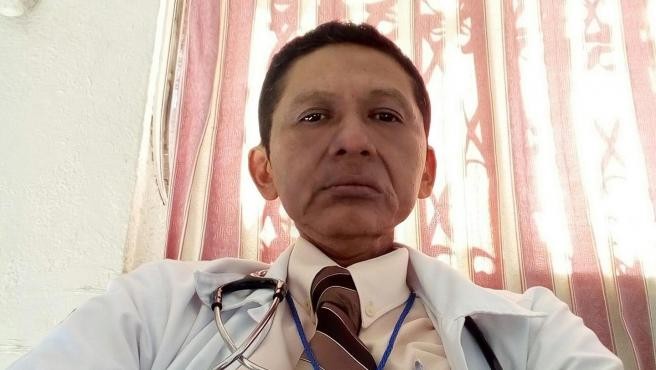 Murió de coronavirus un pediatra que había reclamado barbijos para los médicos | Internacionales