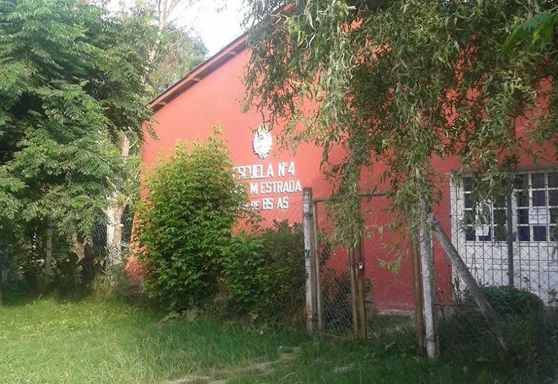 Denuncian que se fumigó una escuela con agrotóxicos en pleno horario de clases | Actualidad