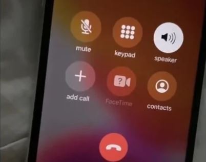 Un youtuber premió con 80.000 dólares a sus 4 seguidores con los dedos más cansados | Redes