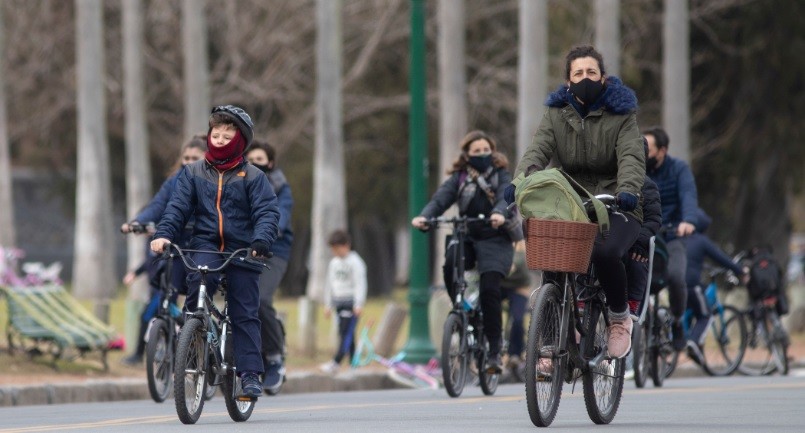 Quirós adelantó cómo seguirá la cuarentena: locales de cercanía, actividad física y sin reuniones sociales | Política