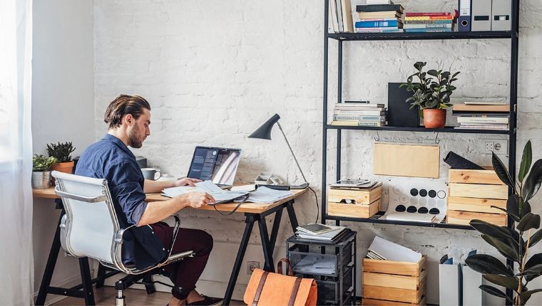 La mayoría de las empresas alienta a los trabajadores a seguir en modo remoto | Actualidad