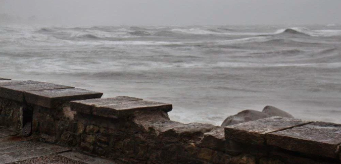 Video: fuerte sudestada en Mar del Plata | Actualidad