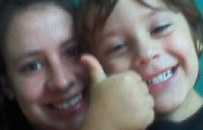 Video: el momento que un nene de 5 años escucha por primera vez a su mamá | Actualidad