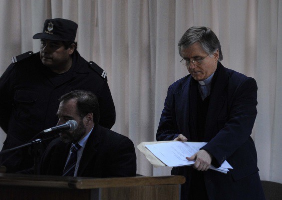 Nuevo juicio oral para el cura Grassi por presunto peculado | Actualidad