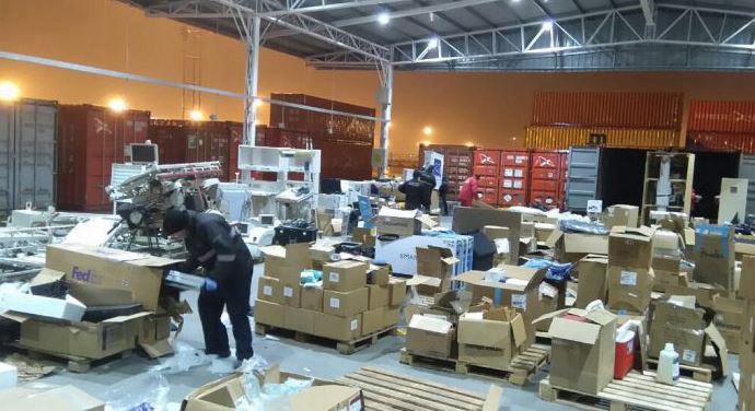 Allanaron centros adventistas por presunto contrabando | Actualidad