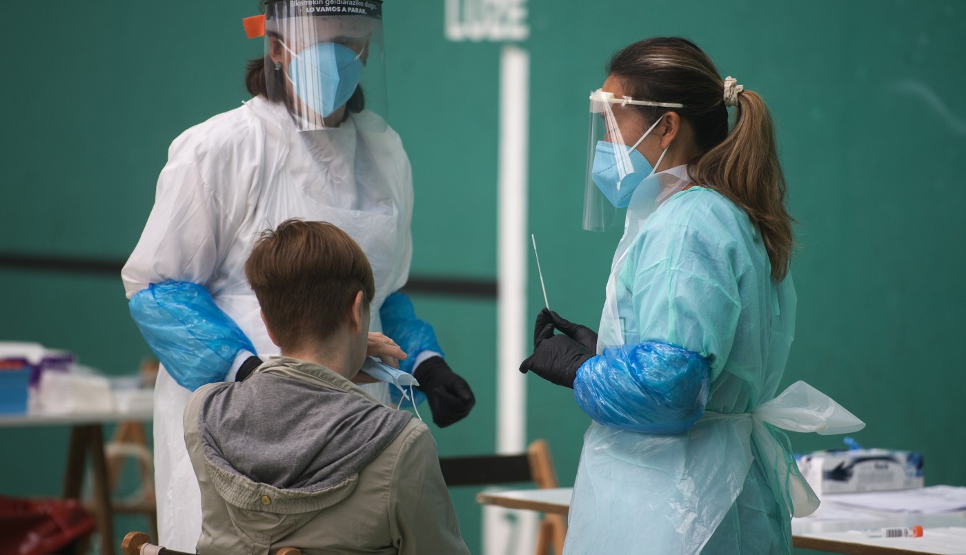 Crecen los casos de coronavirus en España y los brotes de contagio rozan los 500 | Internacionales