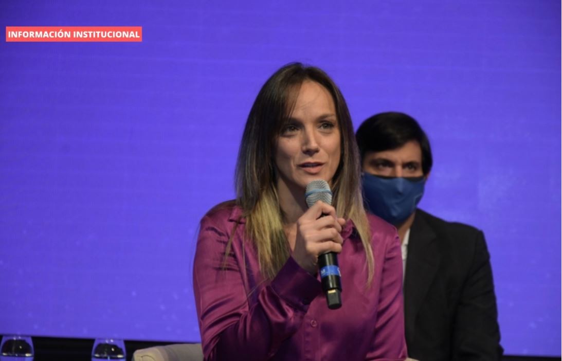 Malena Galmarini presentó las políticas de género de AySA | Política