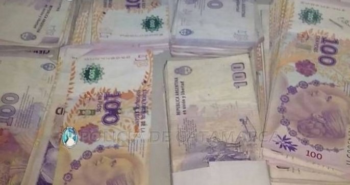 Robó 70 mil pesos, se arrepintió y los devolvió en una comisaría | Actualidad