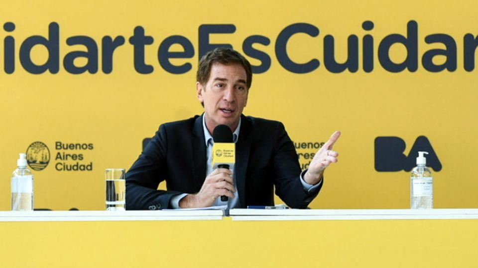 Santilli: "Esperamos que los contagios puedan empezar a ceder en dos semanas" | Política