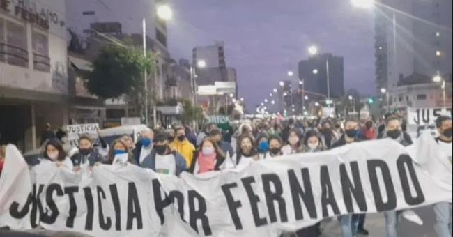 Multitudinaria marcha para pedir Justicia por el repartidor asesinado en Adrogué | Actualidad