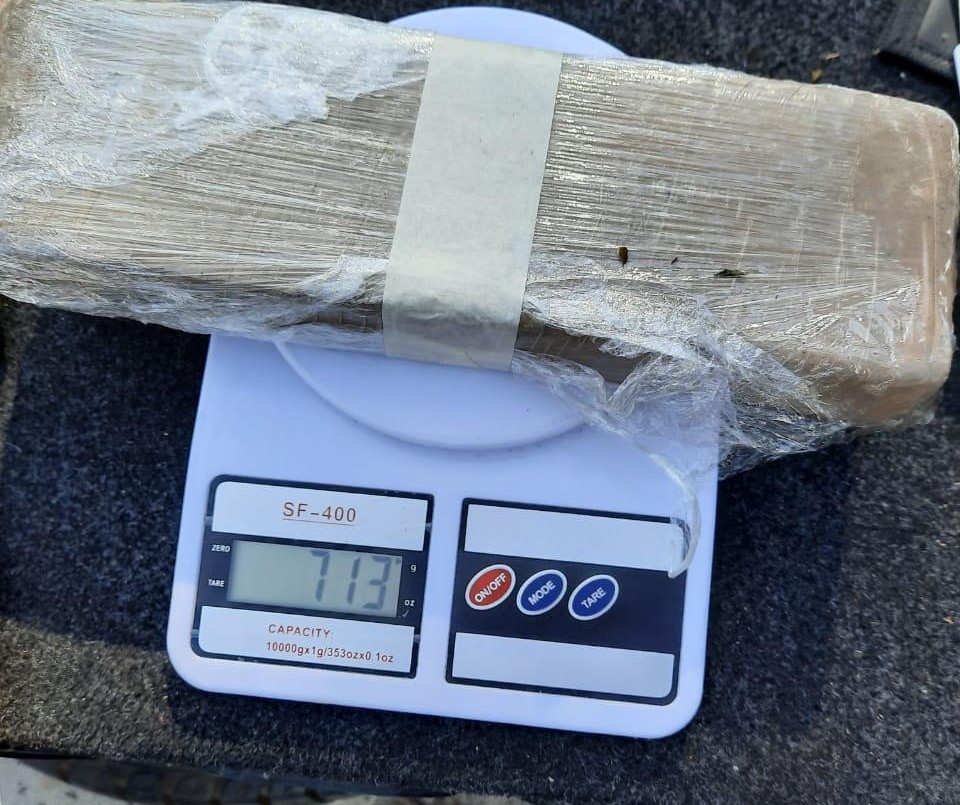 Detuvieron a dos hombres con más de un kilo de marihuana en Barracas | Actualidad