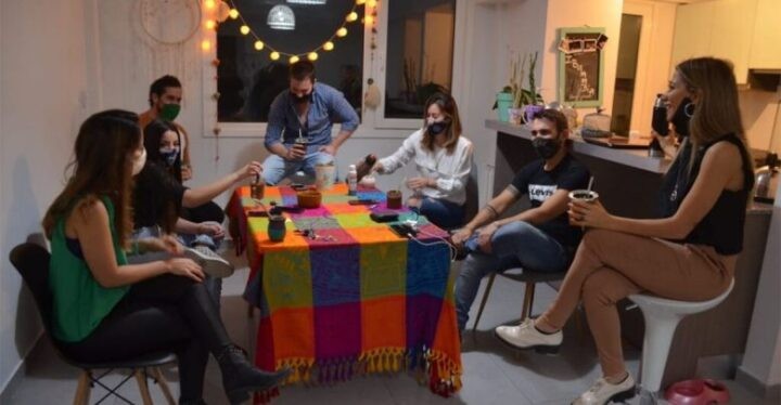 Habilitaron las reuniones sociales de hasta 10 personas en La Pampa | Actualidad